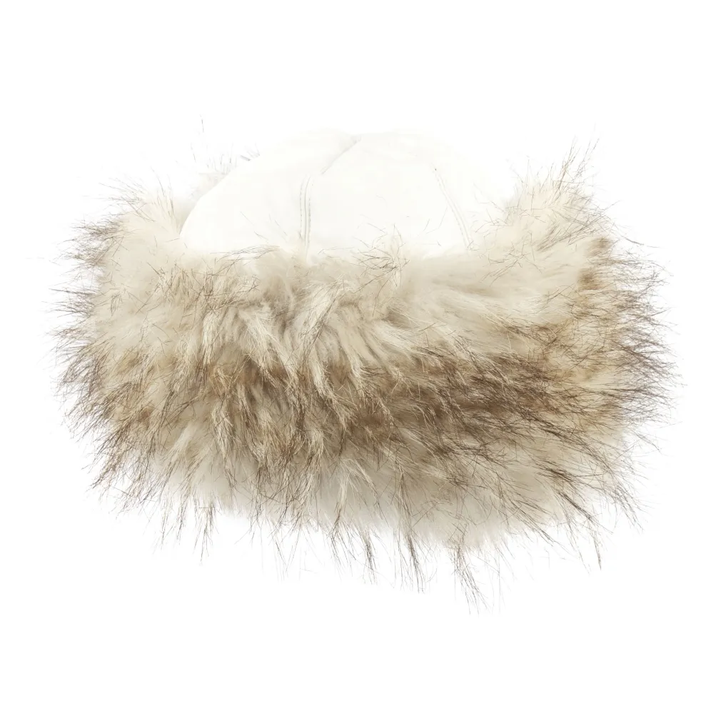 W222F Ecru A Warm Toque With Eko-Leather With Fur