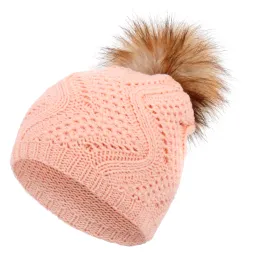 W315D Łososiowa Haker beanie damska czapka z dzianiny oryginalny design pompon