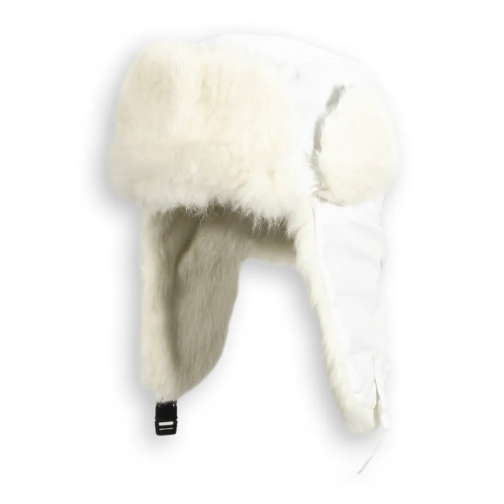 W44A White A Warm Eared Winter Hat Insulated With Natural Rabbit Fur