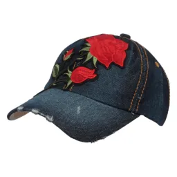 K156H Bawełniana czapka bejsbolówka damska z różą